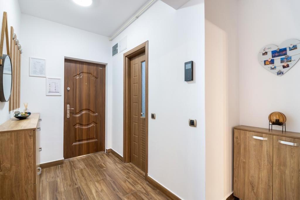 בראשוב Isaran Residence מראה חיצוני תמונה