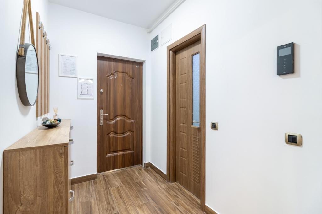בראשוב Isaran Residence מראה חיצוני תמונה